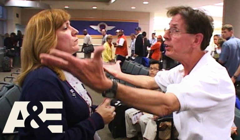 Airline: RUDE Passenger Gets DENIED Service | A&E