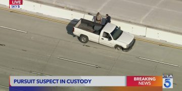 Police arrest suspect after highway chase.
