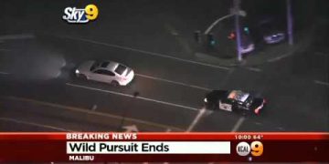 Police chase ends in Malibu, breaking news.