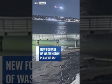 Washington plane crash footage over water