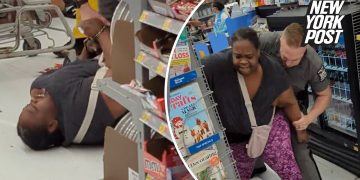 Police arrest in store aisle